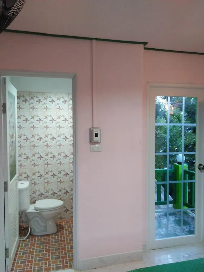 ** Guest house 9Sathanee Koh Lanta Thailand