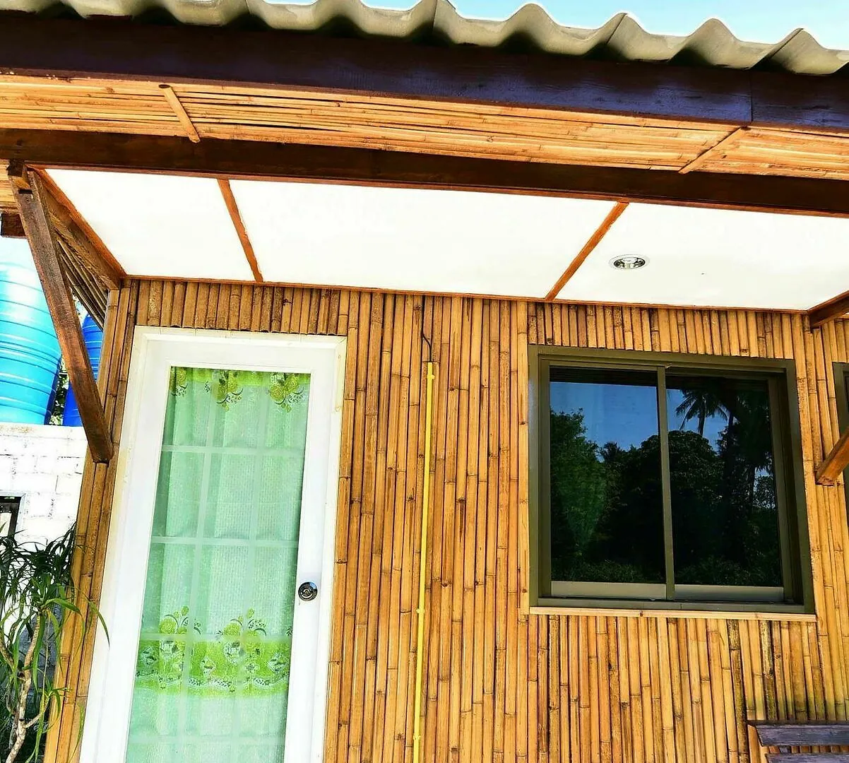 ** Guest house 9Sathanee Koh Lanta Thailand