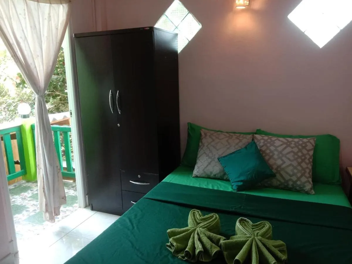 9Sathanee Koh Lanta